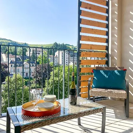 Apartment Le Frere Charmes